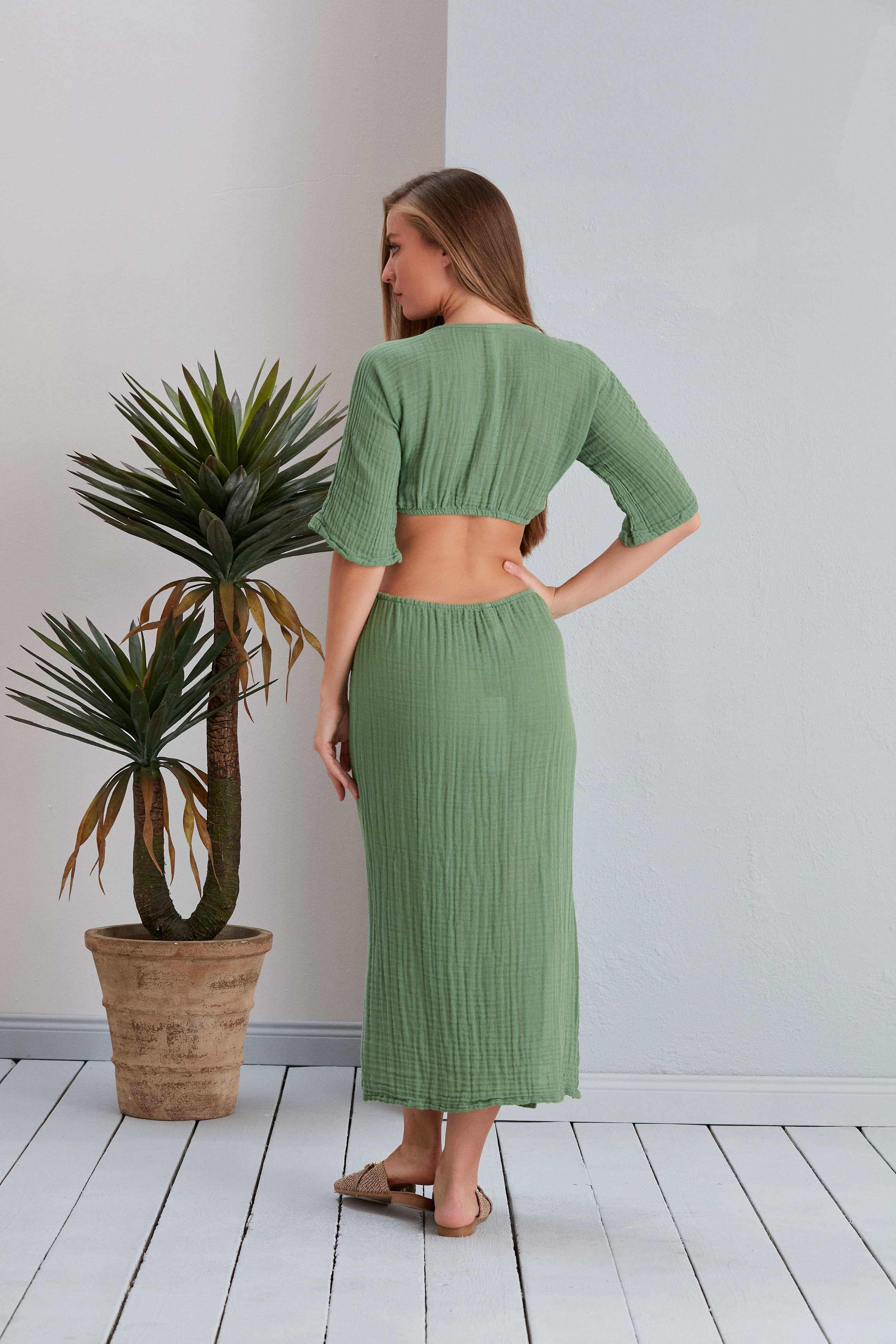 Begonville Alt-Üst Takım Bardot Crop Top ve Etek Takımı - Yeşil