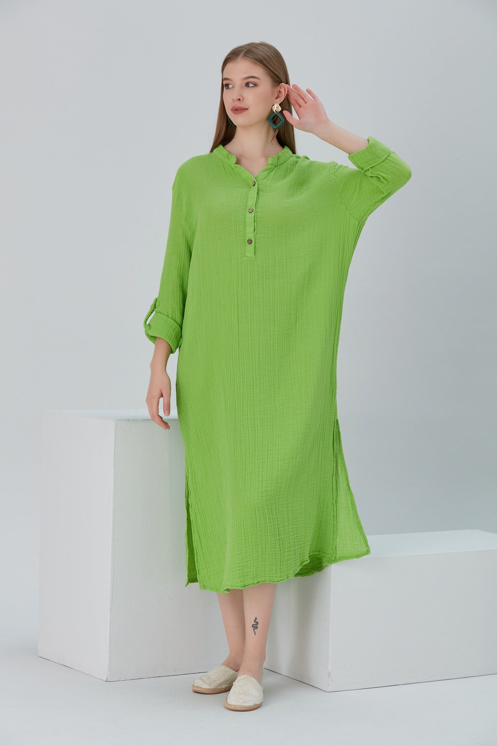 Begonville Maxi Elbise Essentials Düğmeli Rahat Kesim Uzun Elbise - Fıstık Yeşili