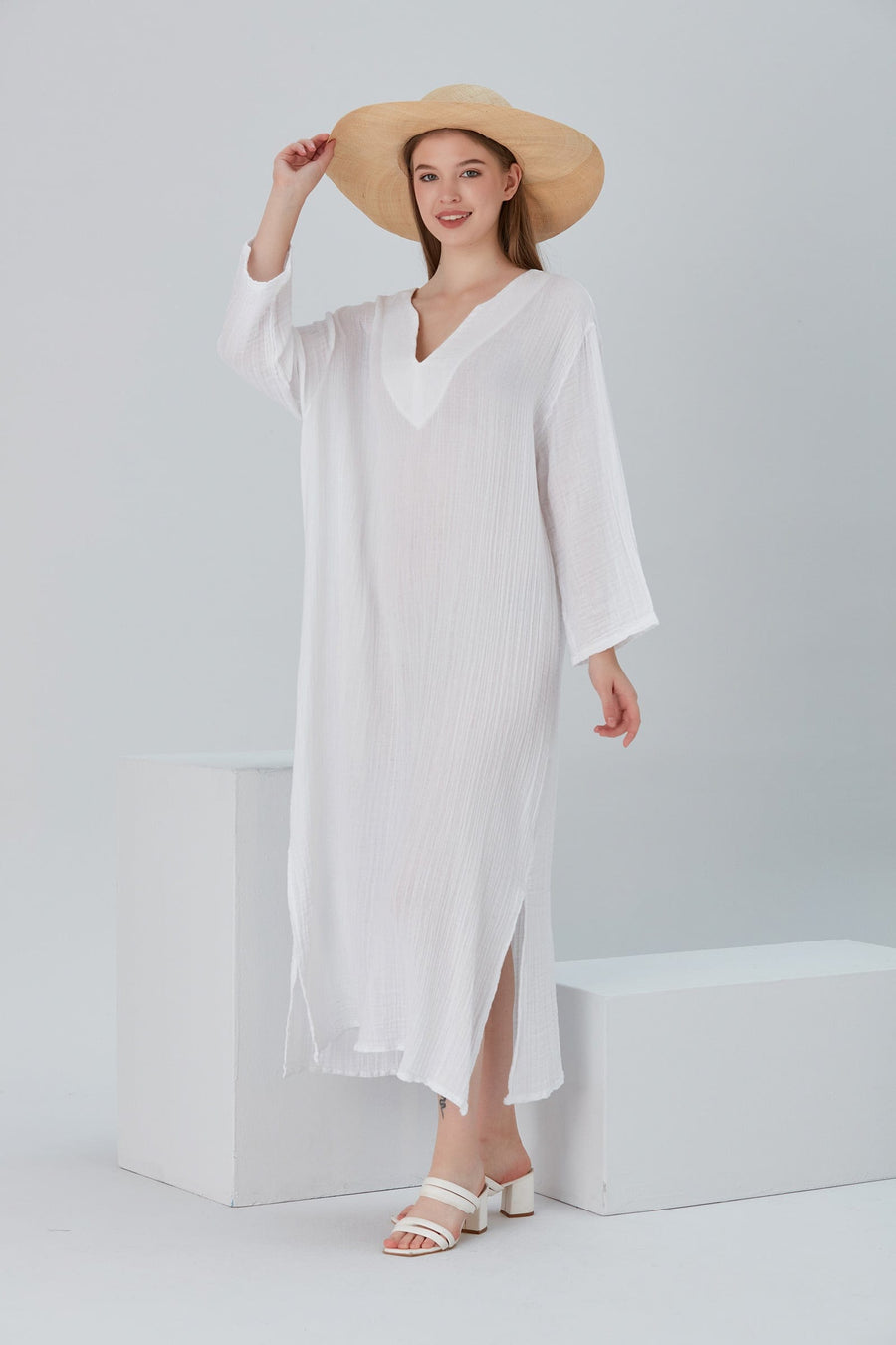 Begonville Maxi Elbise Essentials V Yaka Rahat Uzun Elbise - Beyaz